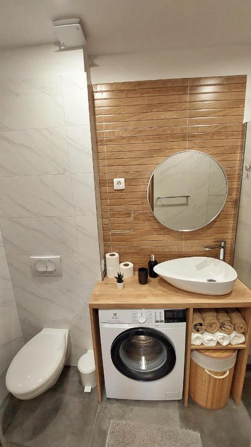 Apartman Zengg Bagian luar foto